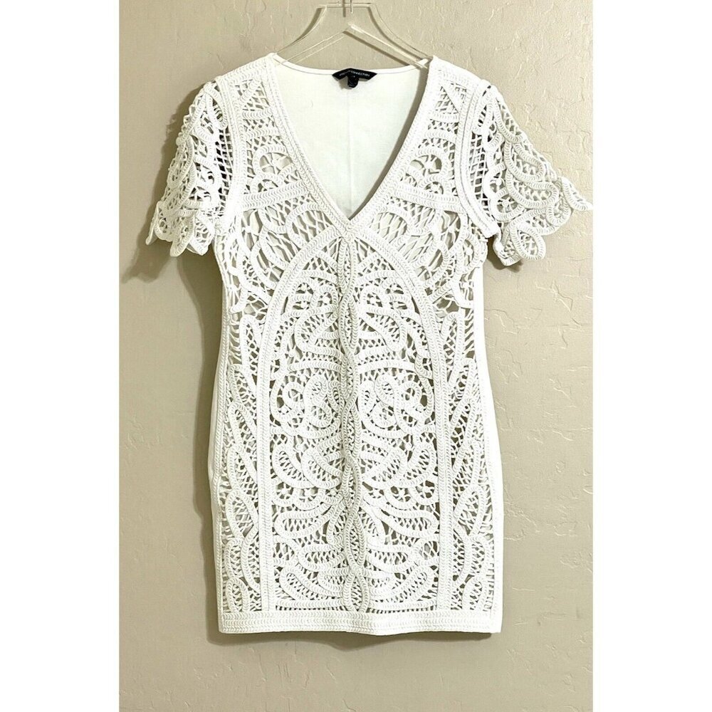 French Connection White Crochet Embroidery Mini Short Dress V Neck Sz 10 L - Picture 16 of 16